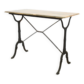Table de bistrot