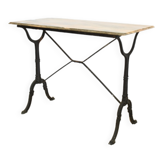 Bistro table