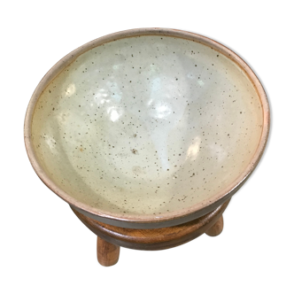 Brown vintage sandstone salad bowl