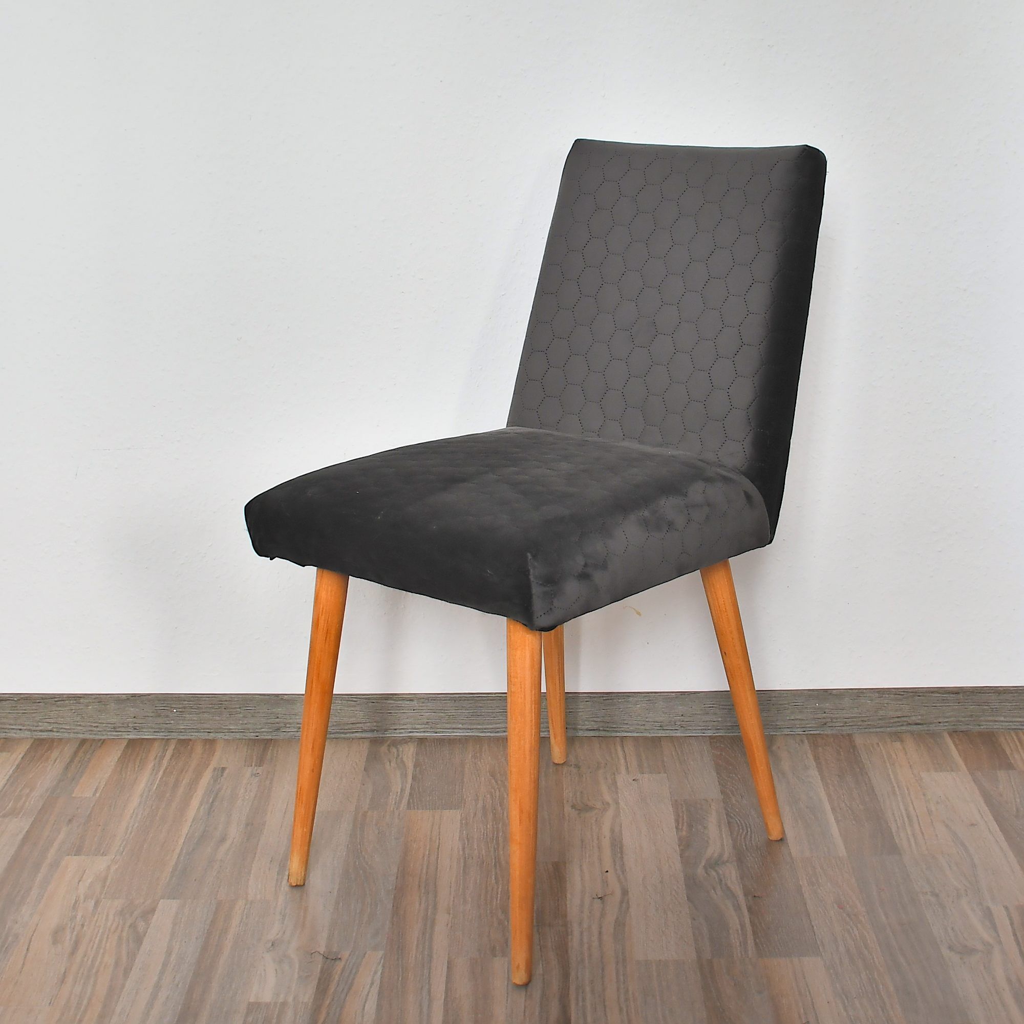 1970s Upholstered chair type 200-244, Słupskie Fabryki Mebli, Poland