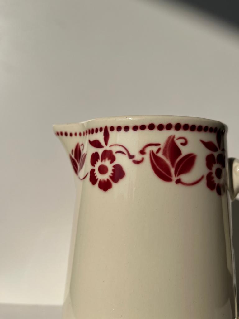 Large pitcher Badonviller red flowers