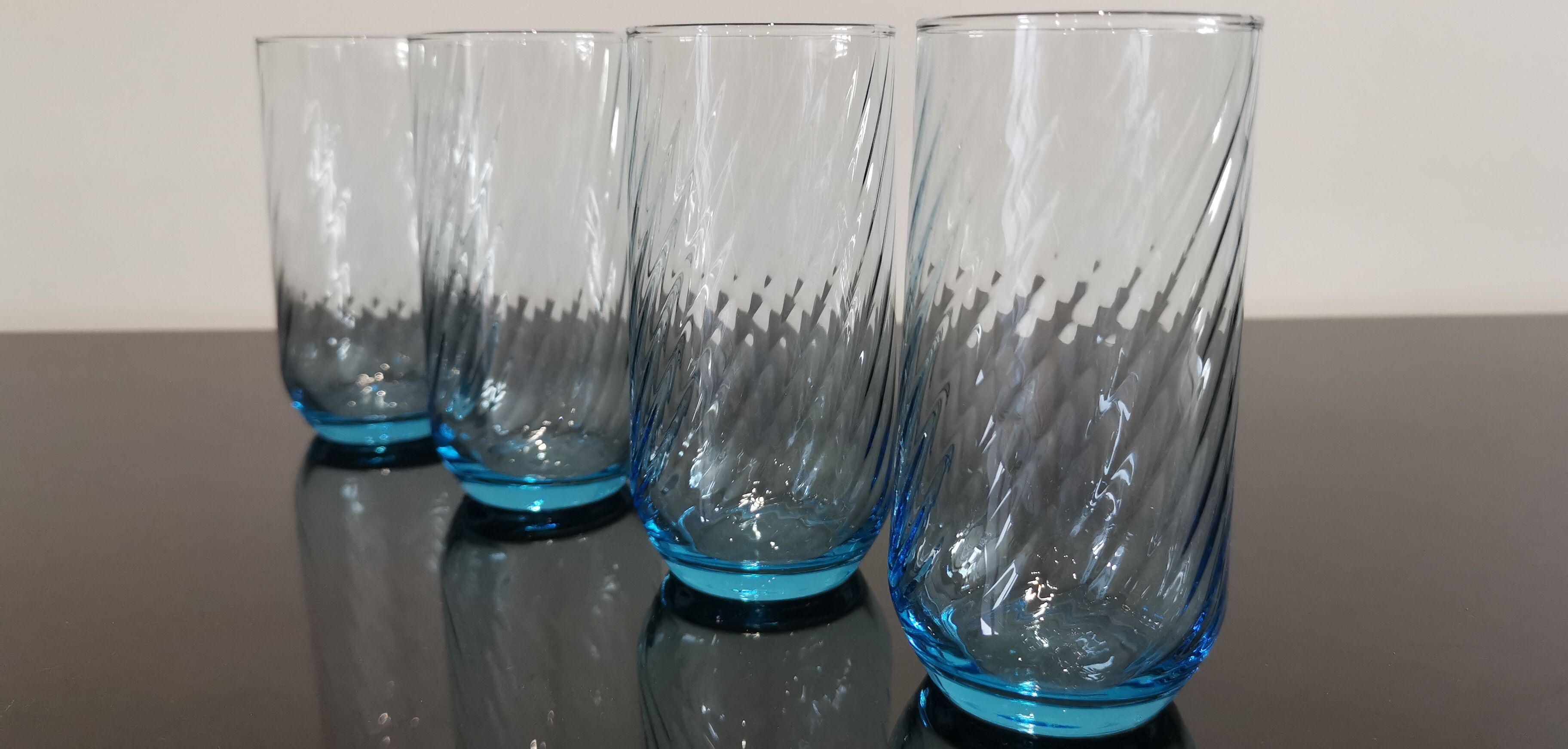 4 blue tourbillon water/orangeade glasses