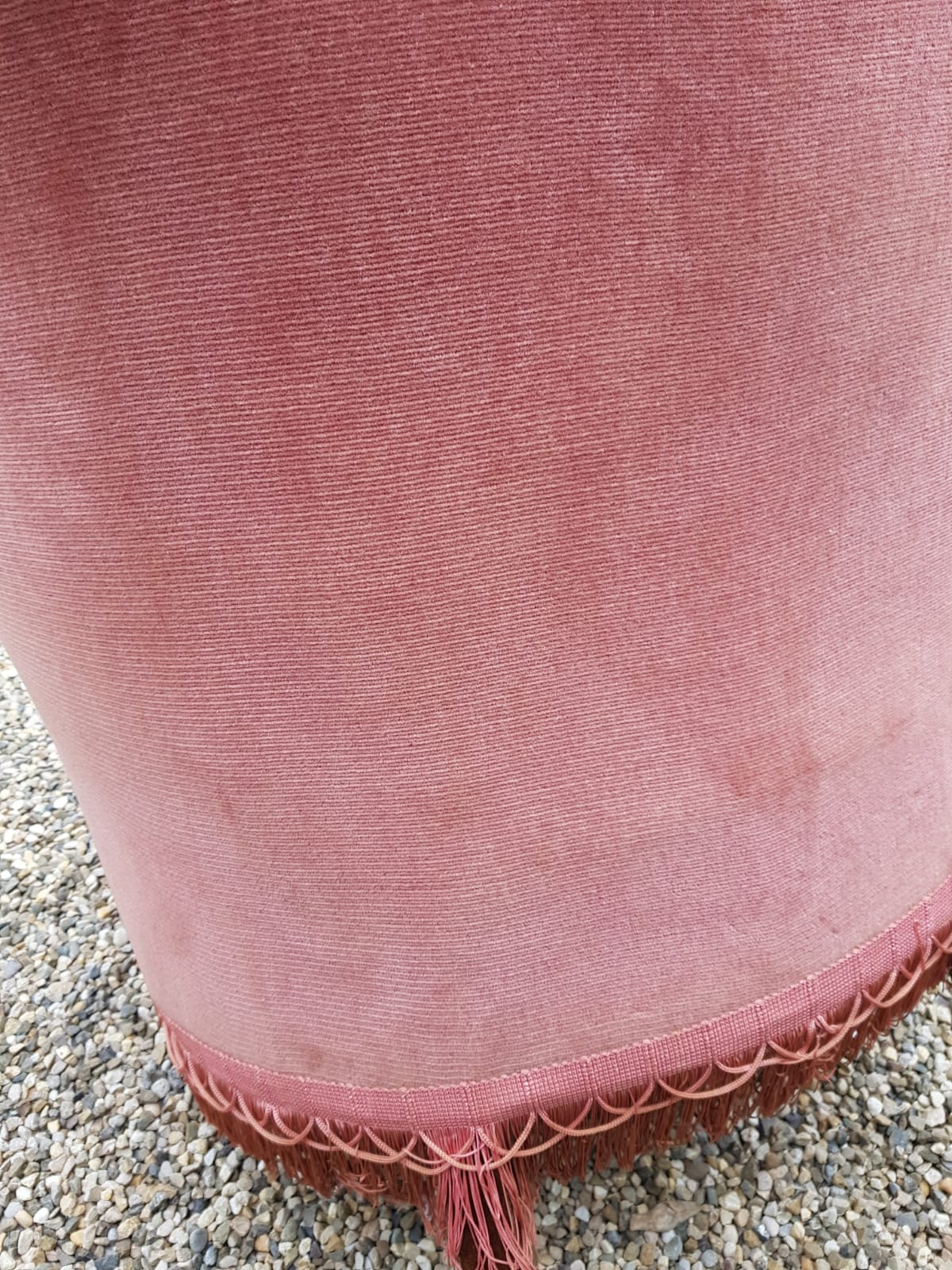 Paire de chauffeuses crapaud velours rose