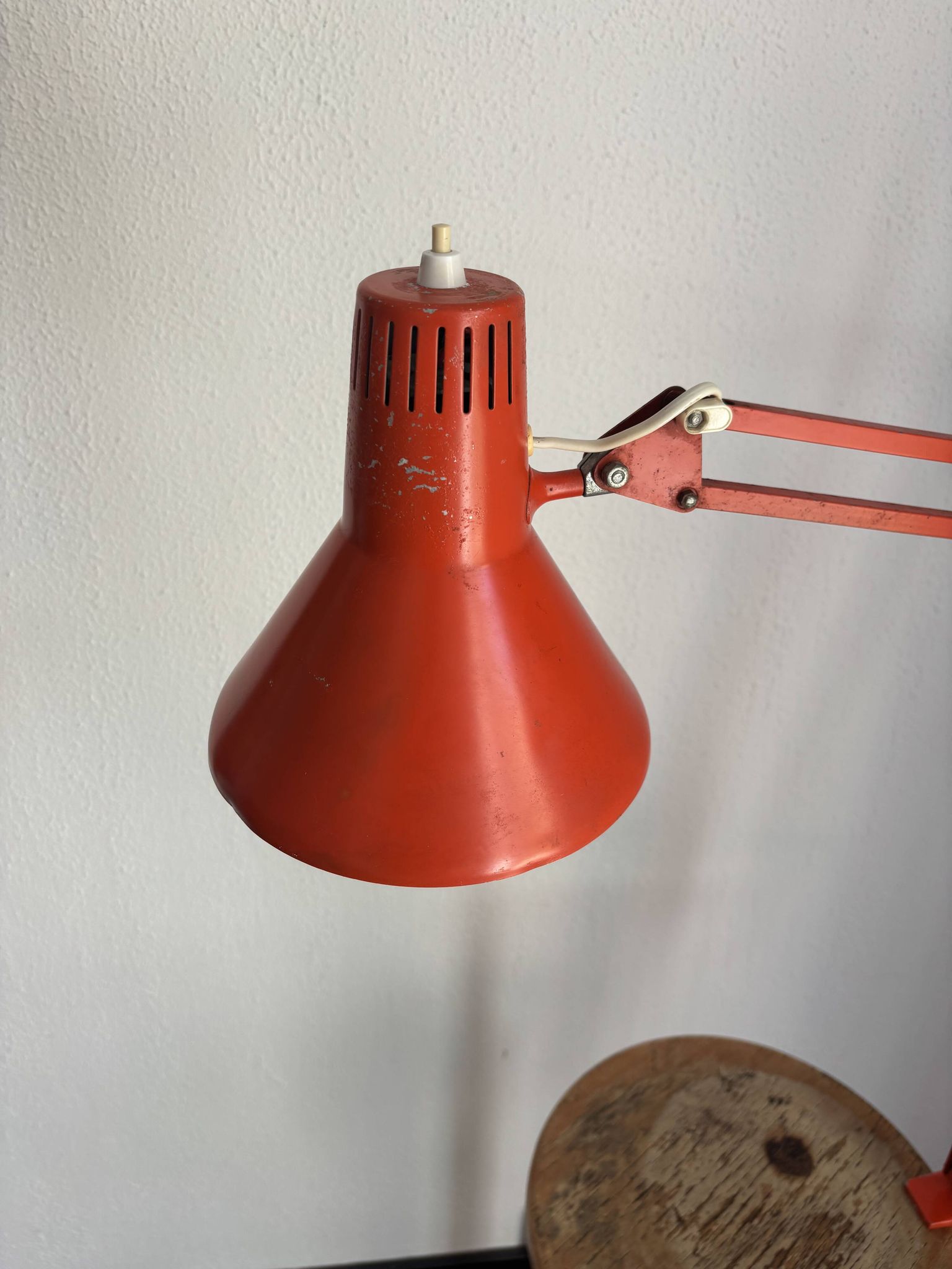 Vintage 1970s carrot Twist T1 architect lamp - 65 cm
