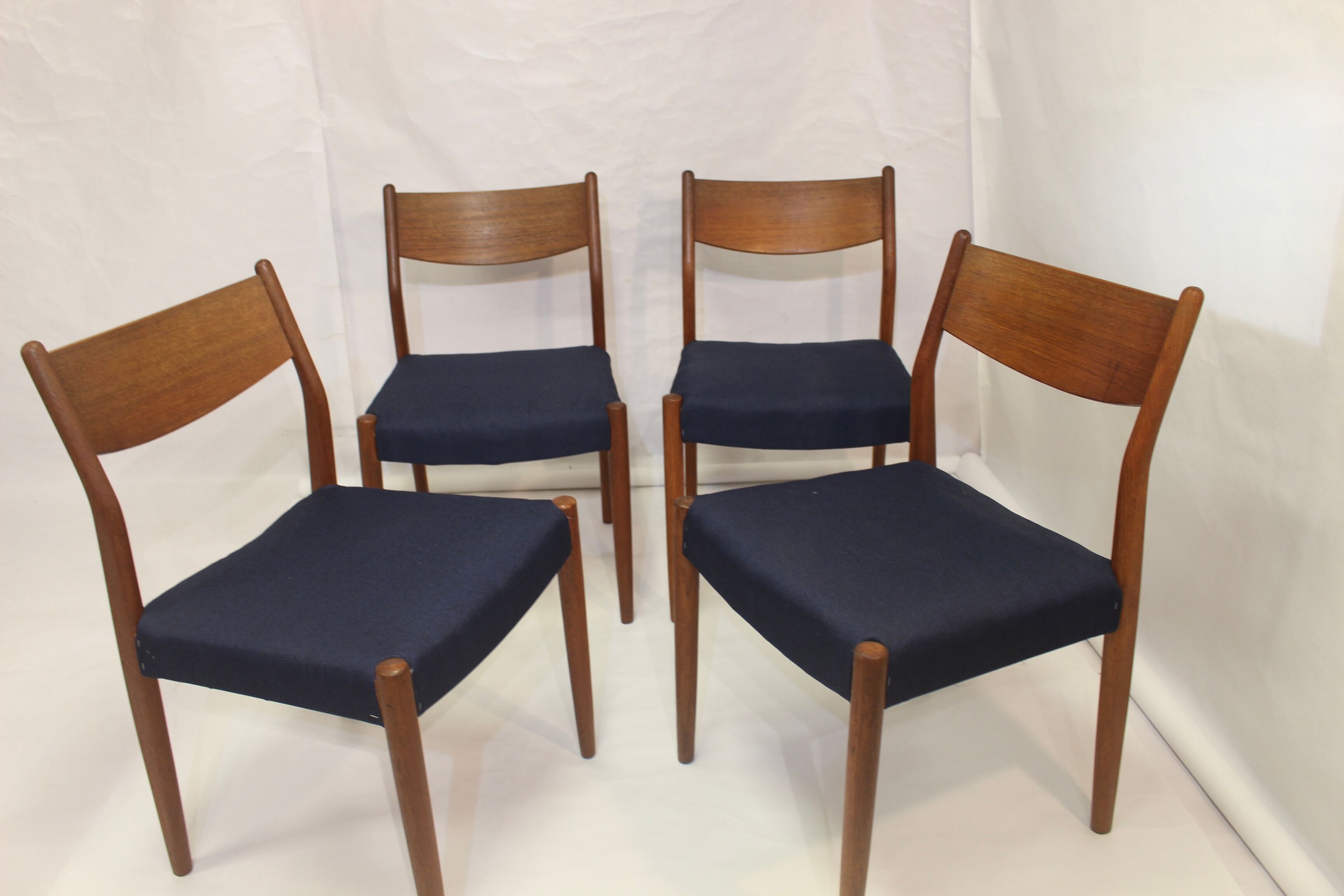 Set de 4 chaises en teck Cees Braakman pour Pastoe 1960.