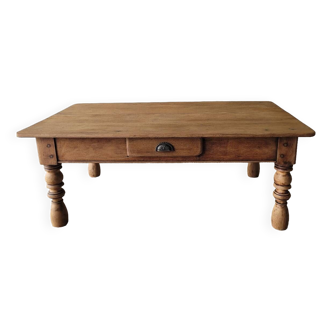 Table basse de ferme