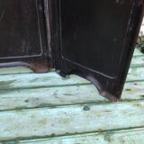 Art-deco sheet metal firewall screen