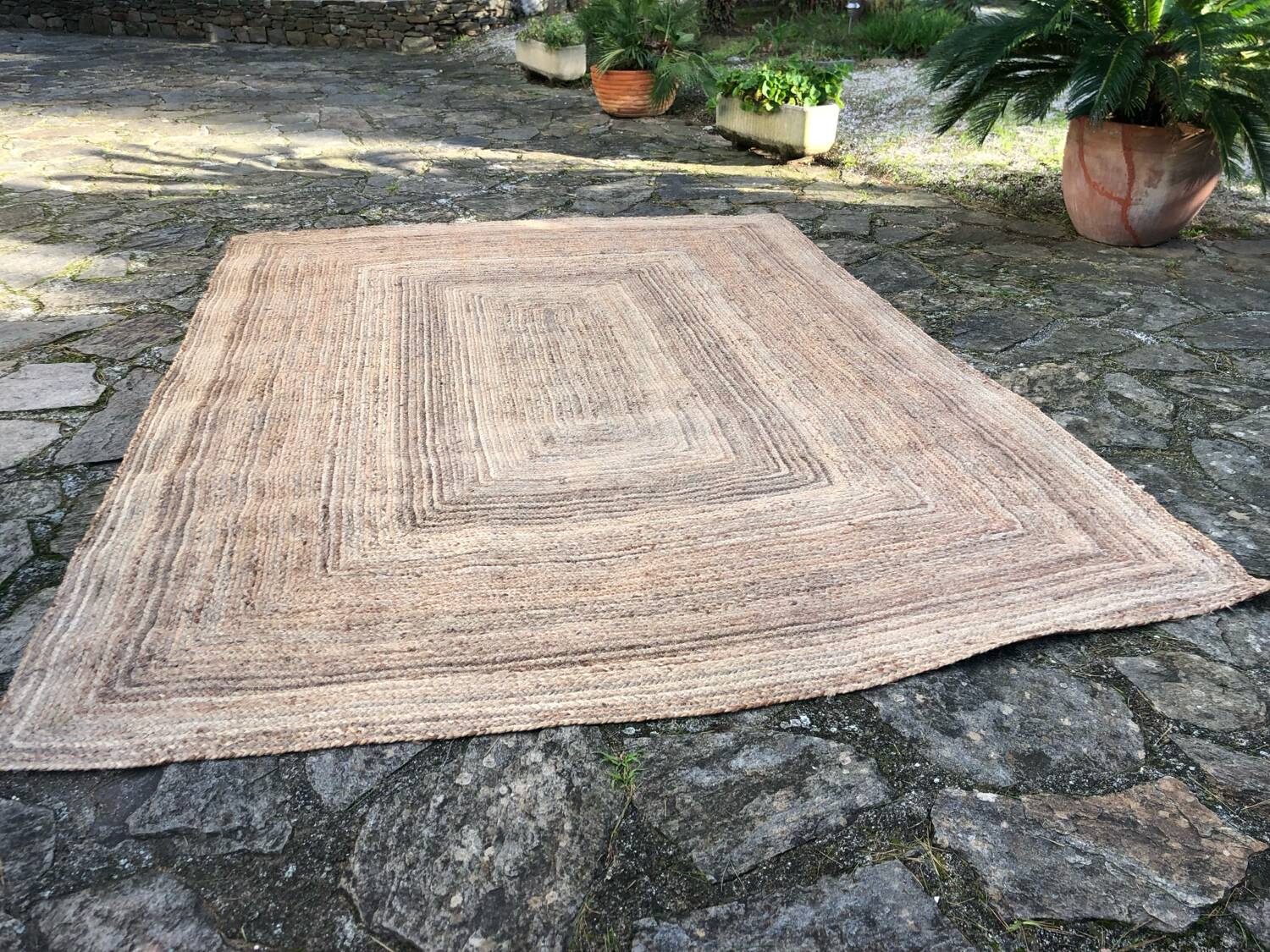 Jute rug