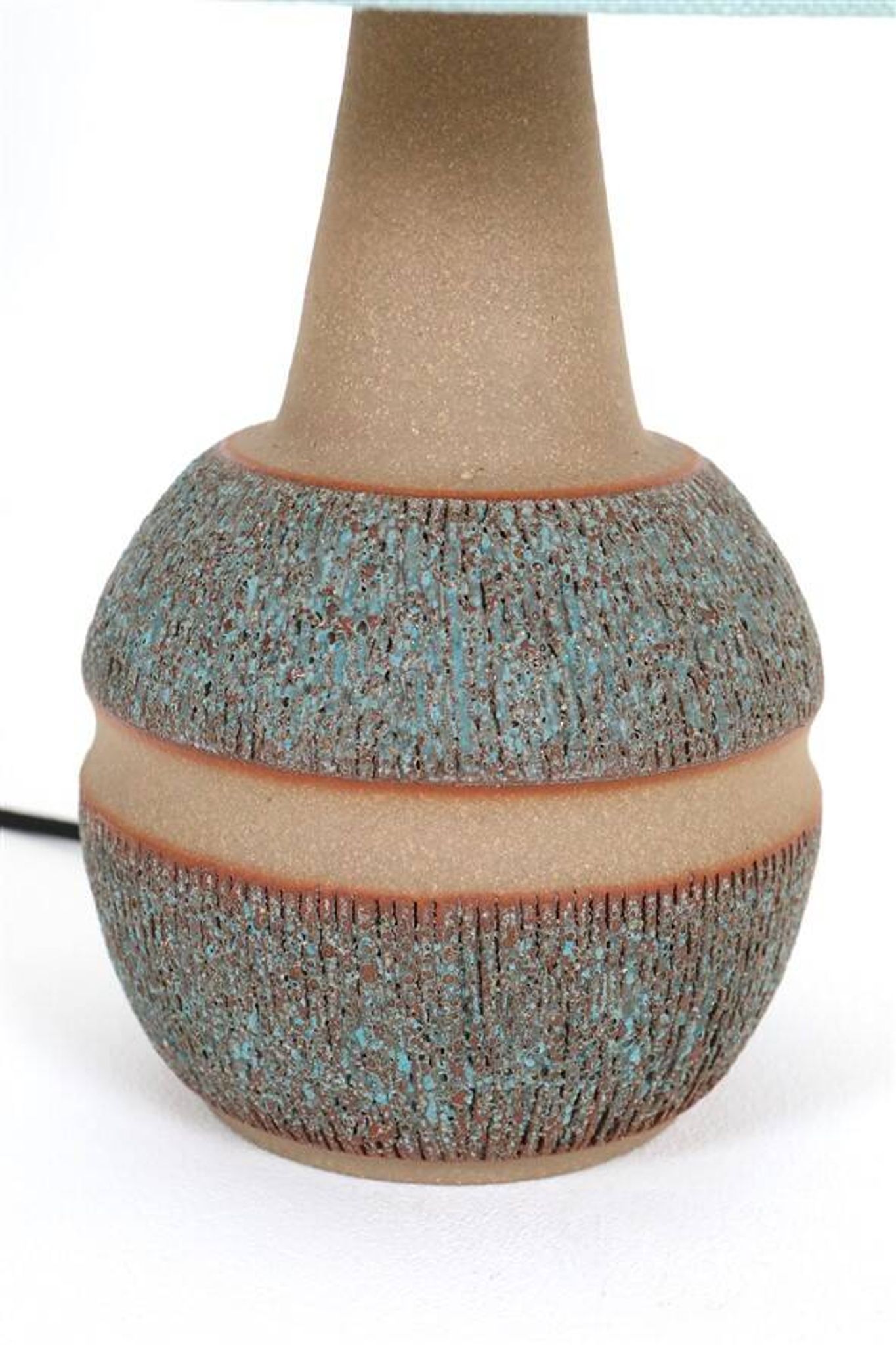 Søholm / Einar Johansen “3072” ceramic table lamp / handcrafted / mid-century Danish modern design / 1960s / 1970s