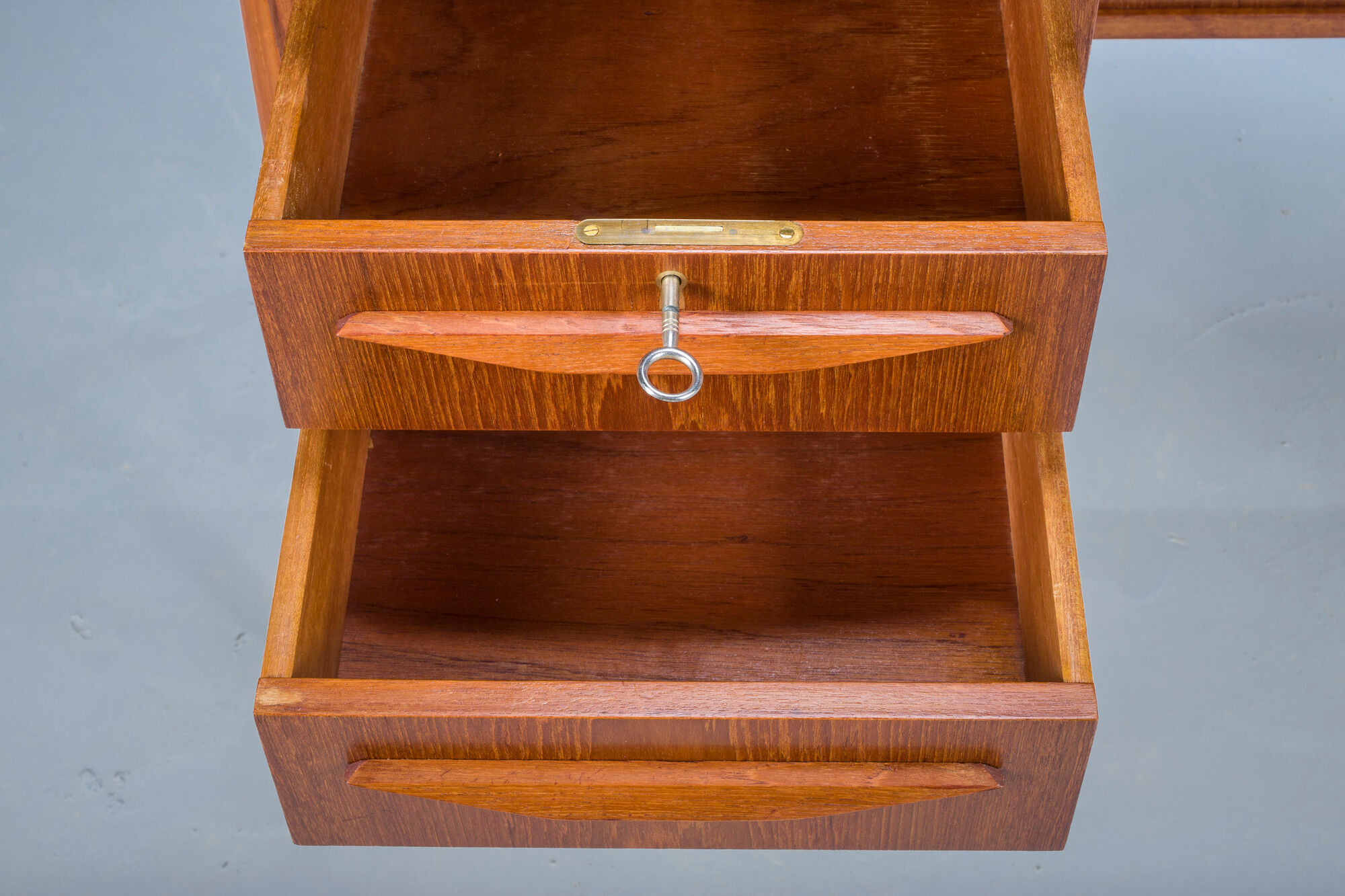 Mid-century teak desk by Gunnar Nielsen for Tibergaard, Denmark 1960s