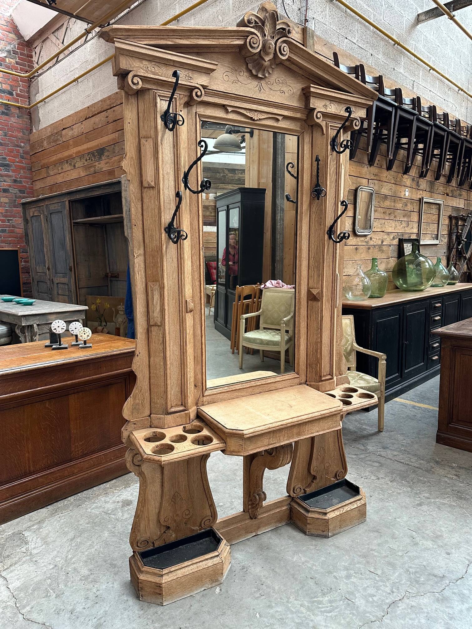 19th century oak entrance hall