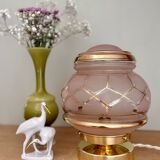 Lampe à poser globe vintage art déco en verre rose et doré