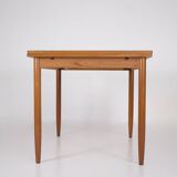 Scandinavian style extending table.