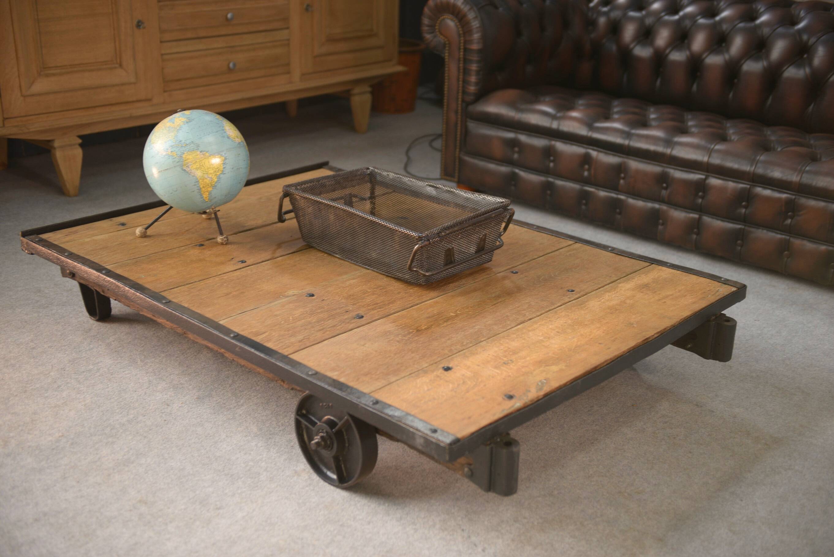 SNCF coffee table stamped Paris