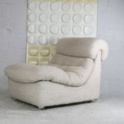 Chair "Space Age" in unbleached wool, France, circa 1970
