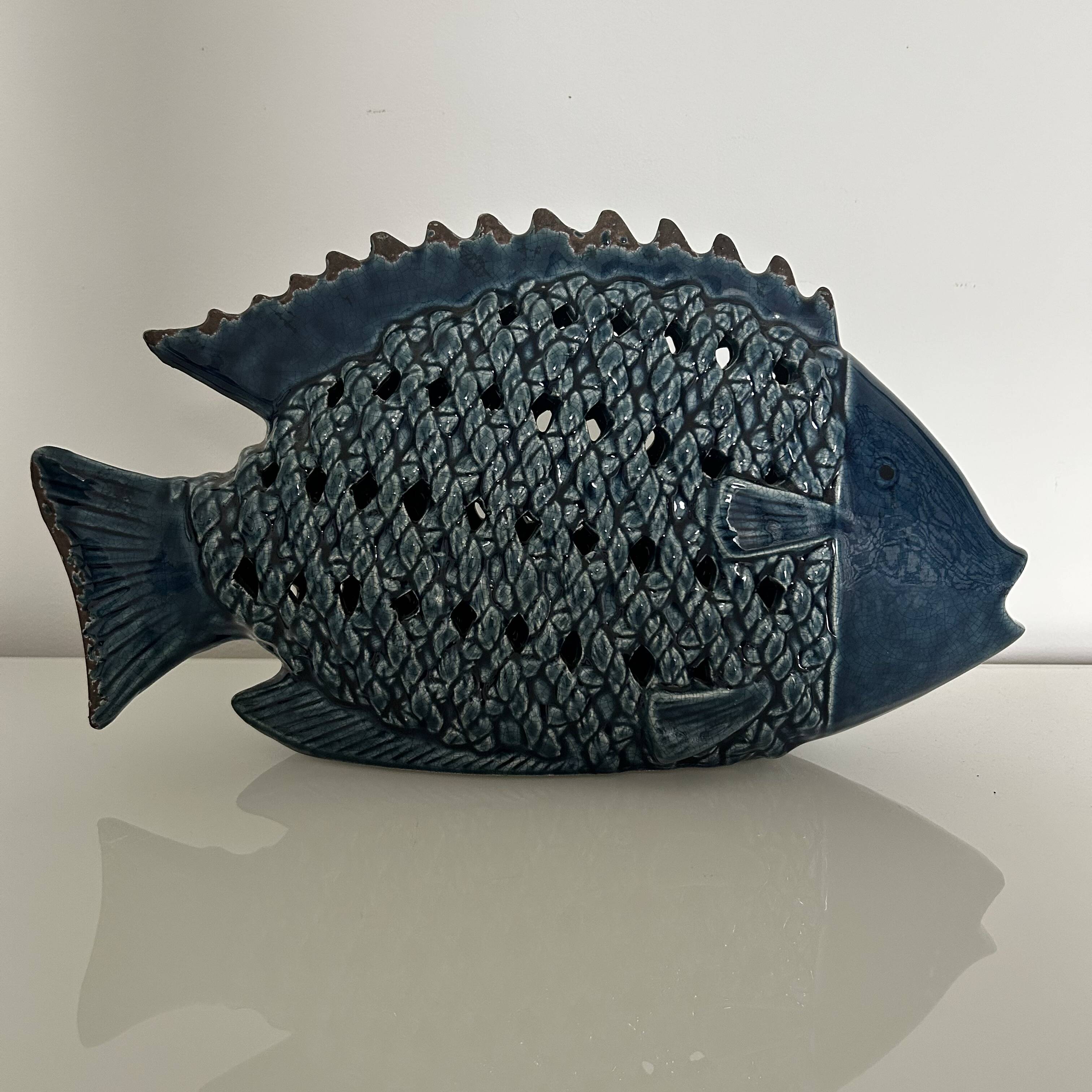 Woven ceramic fish