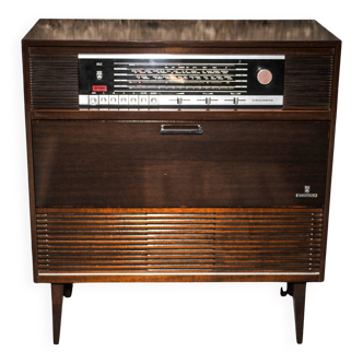 Grundig Como8 Bluetooth radio furniture