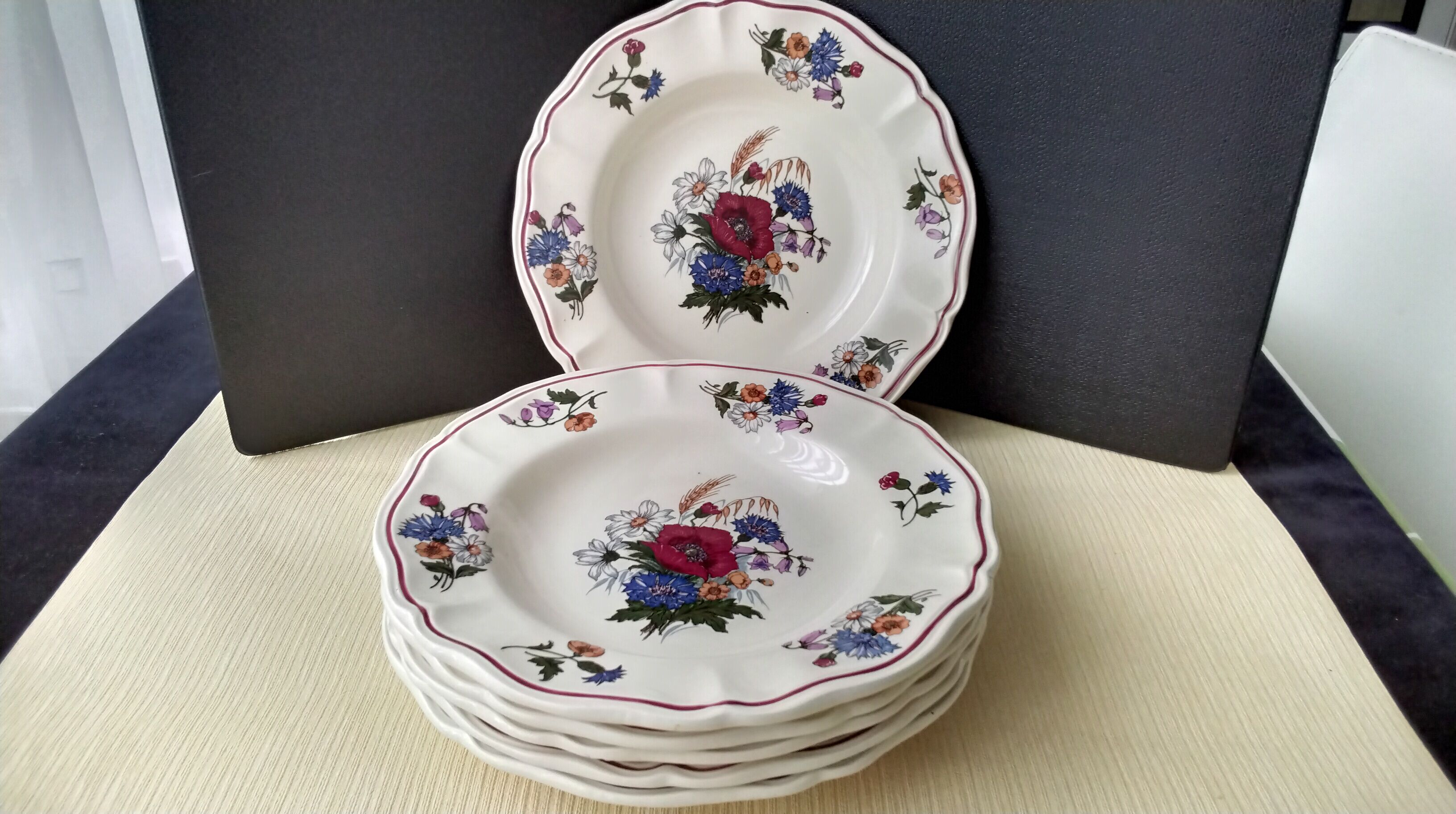Set de 6 assiettes creuses en faience de Sarreguemines Modèle Agreste
