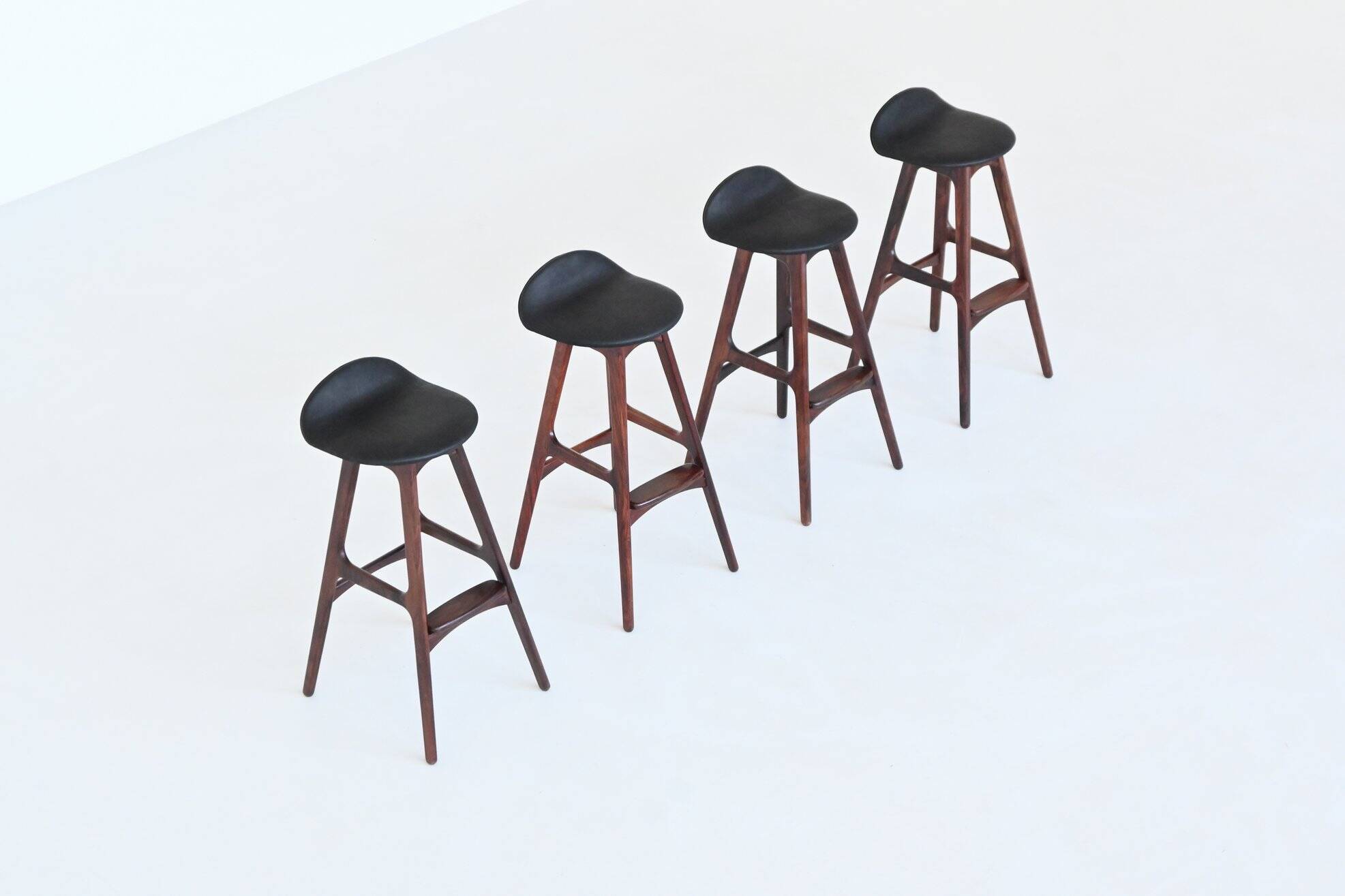Erik Buch 'OD61' Bar Stools in rosewood Odense Mobler