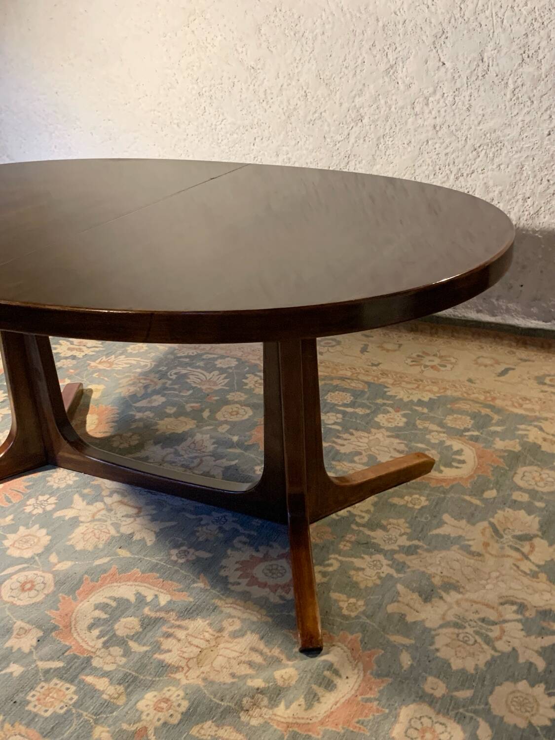 Large Baumann table