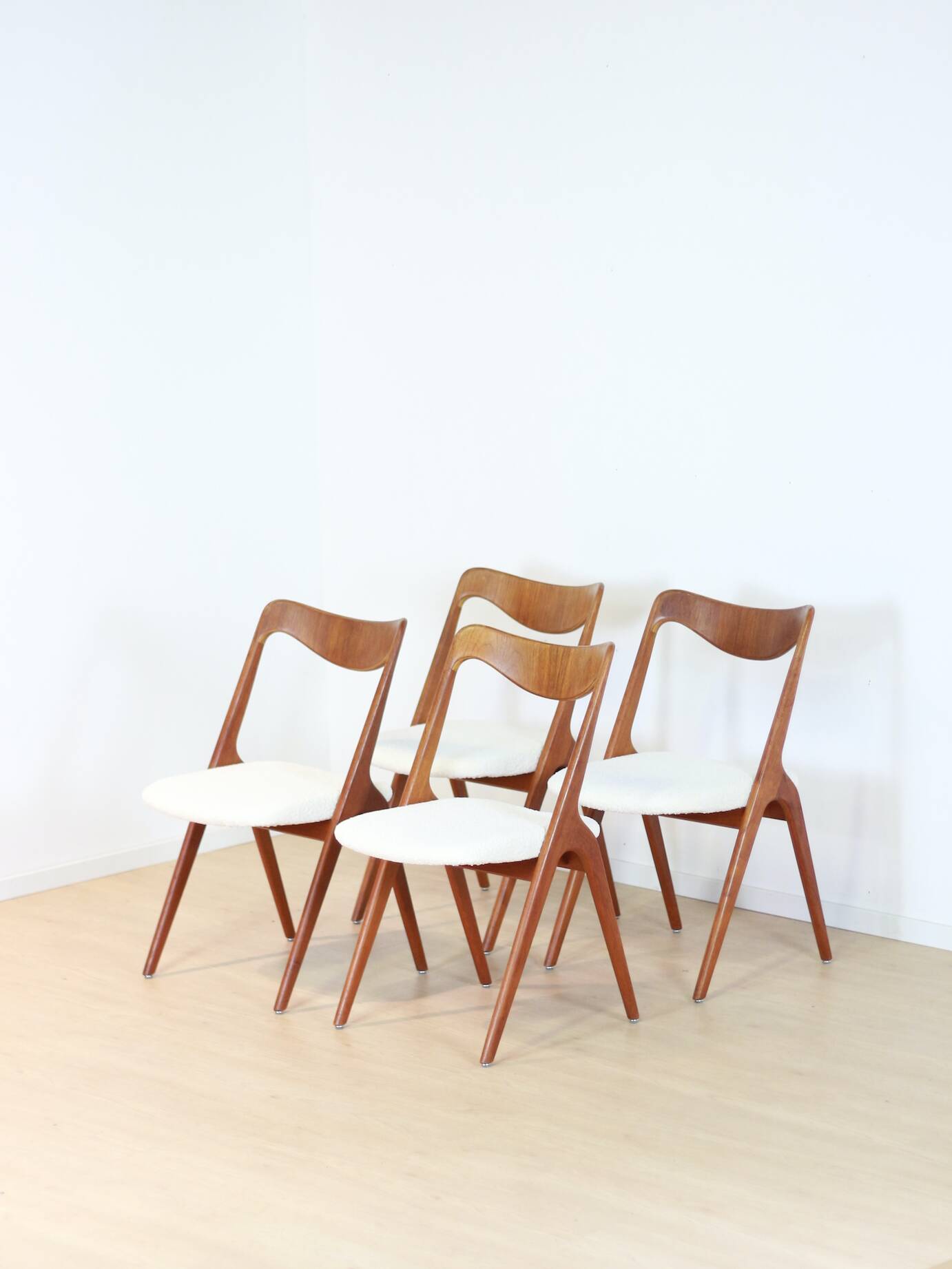 Set Bouclé diningchairs Albin Johansson and Sons