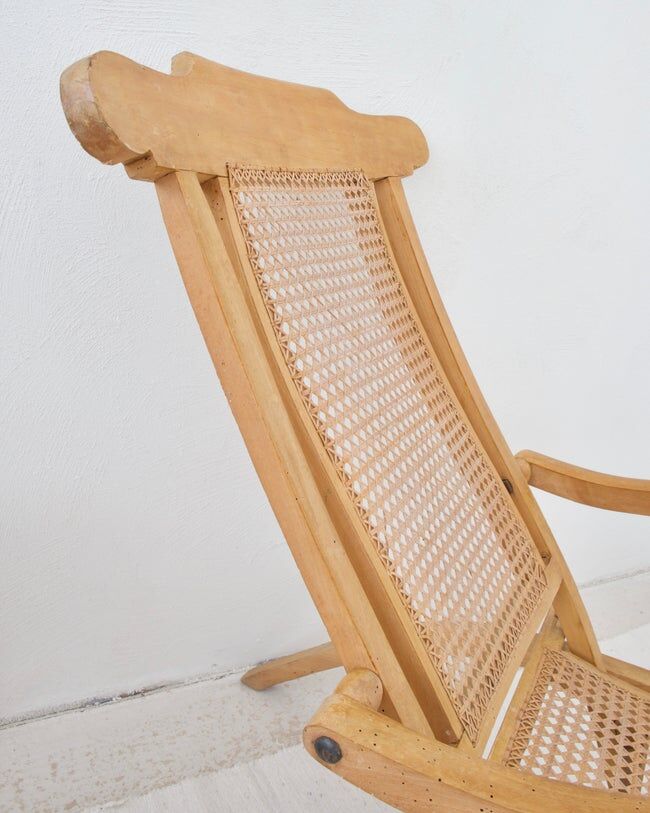 Chaise longue bois et cannage