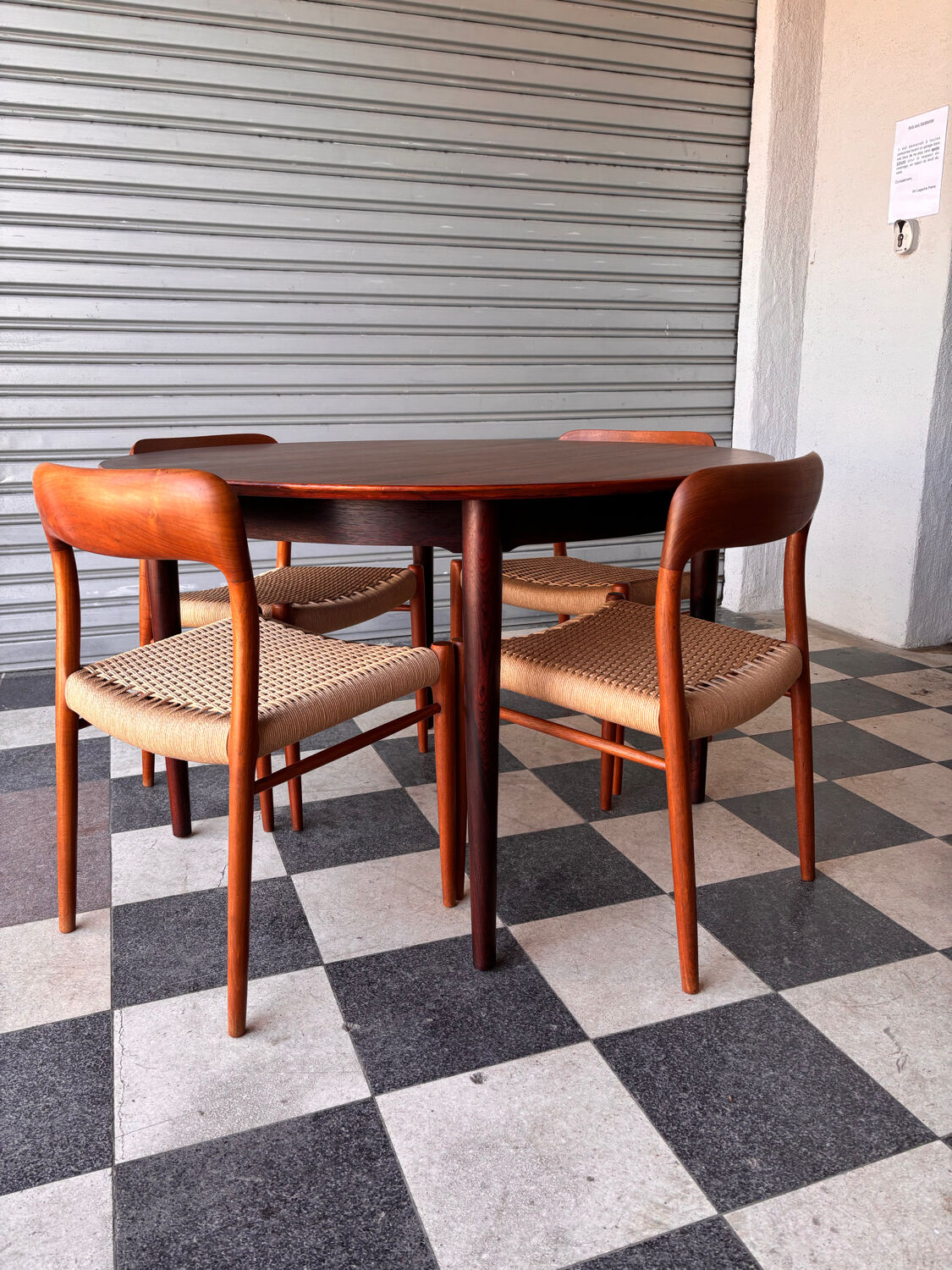 Table Arne Vodder en palissandre