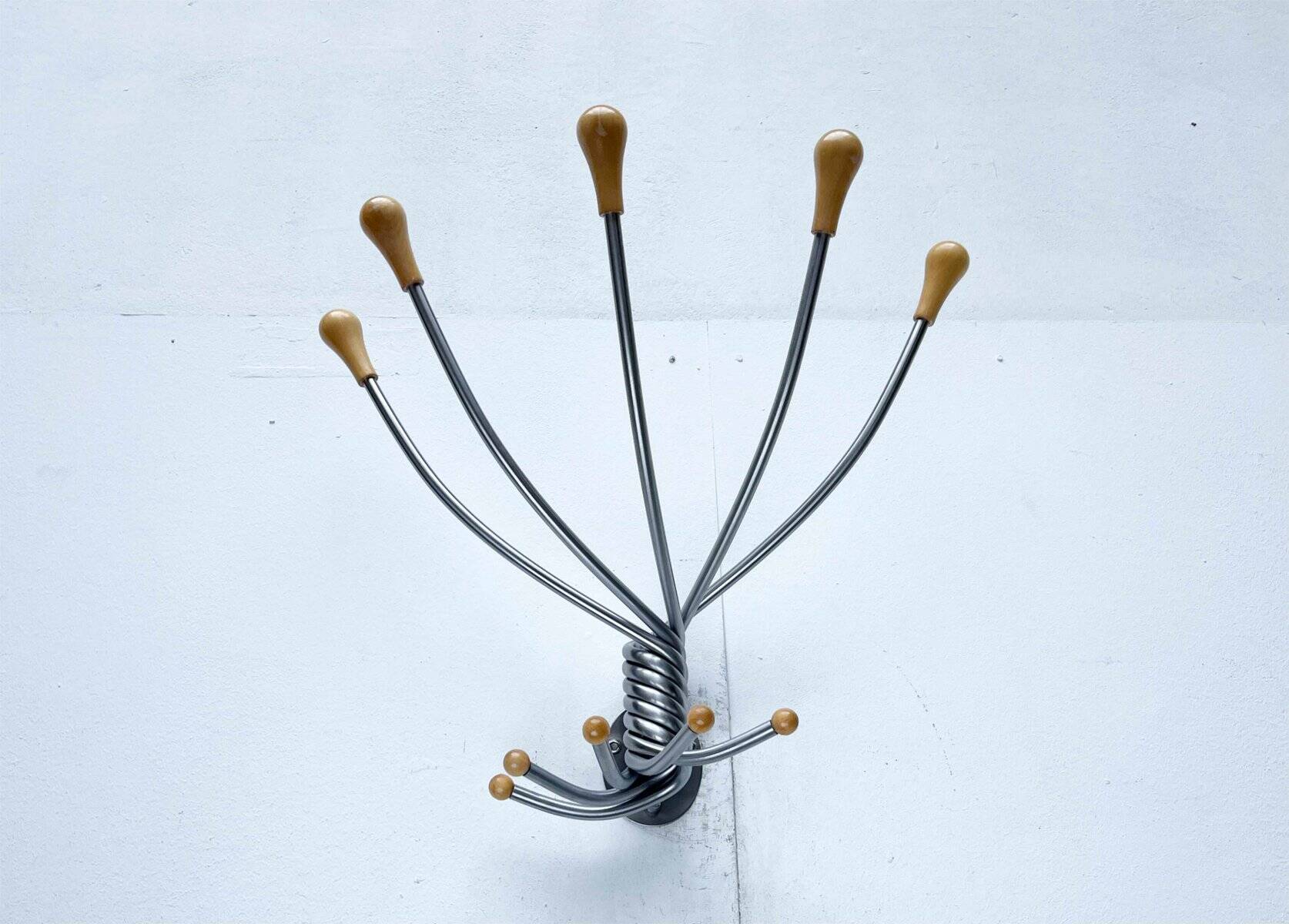 Postmodern Italian Wall Hook Octopus by J. De Pas, P. Lomazzi and D. D'Urbino for Zanotta, 1990s