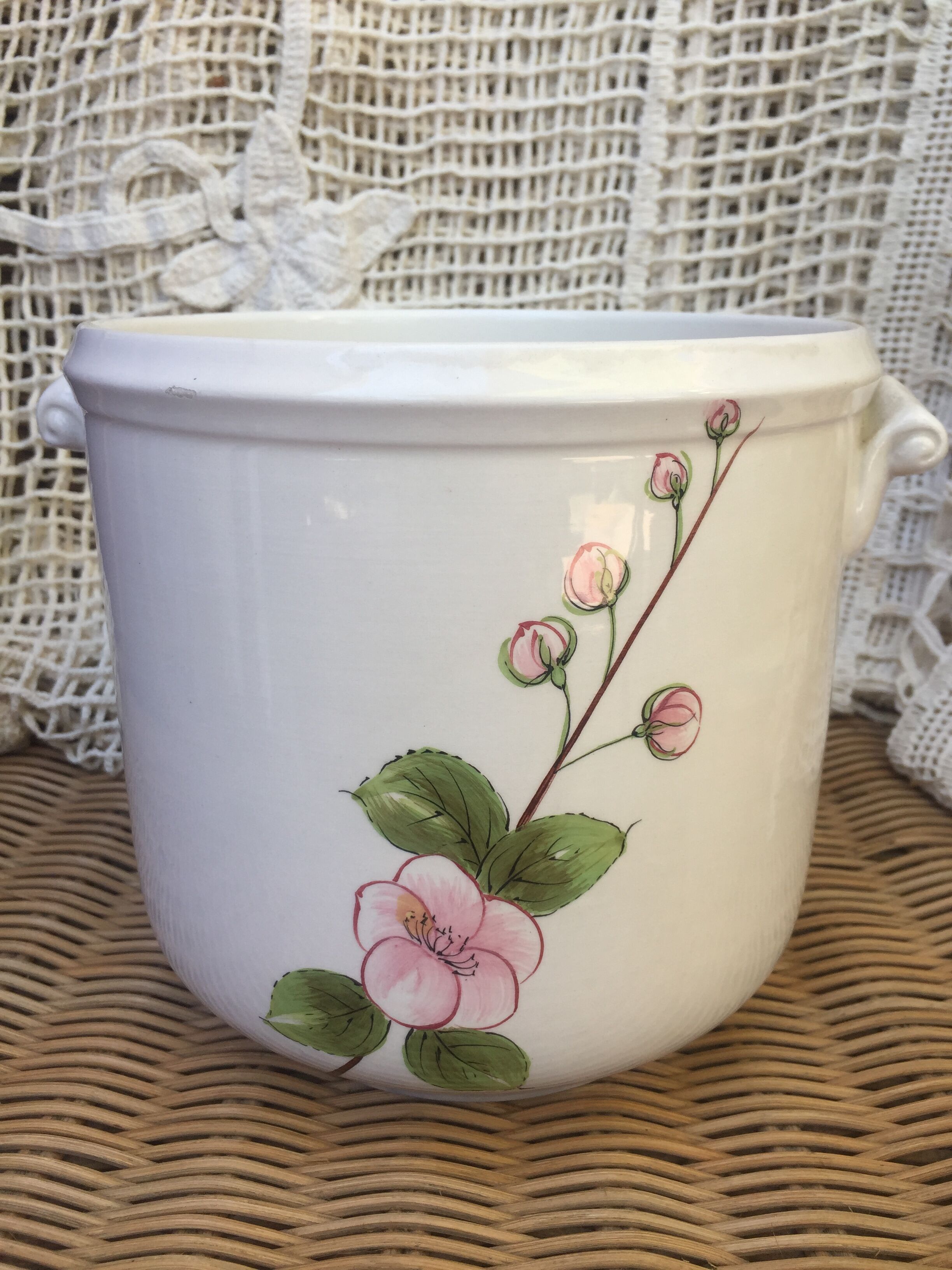 Pot cover decoration pastel flowers