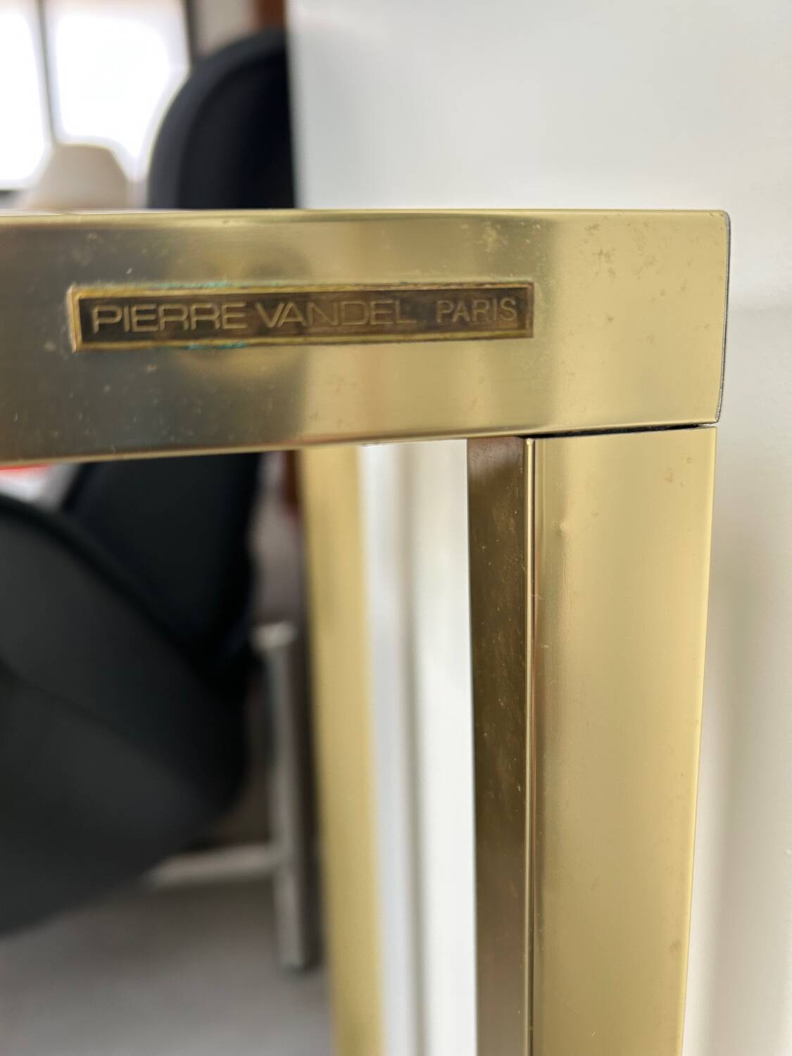 Console laiton et verre 1970 signée Pierre Vandel Paris