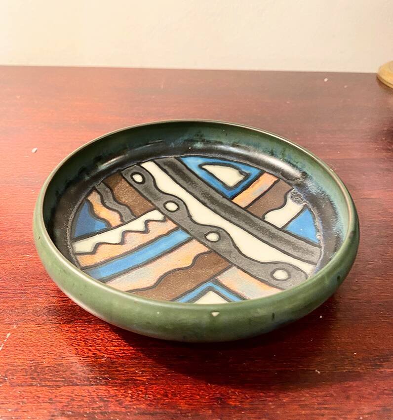 Enamelled stoneware bowl, Odetta, Quimper, 1960