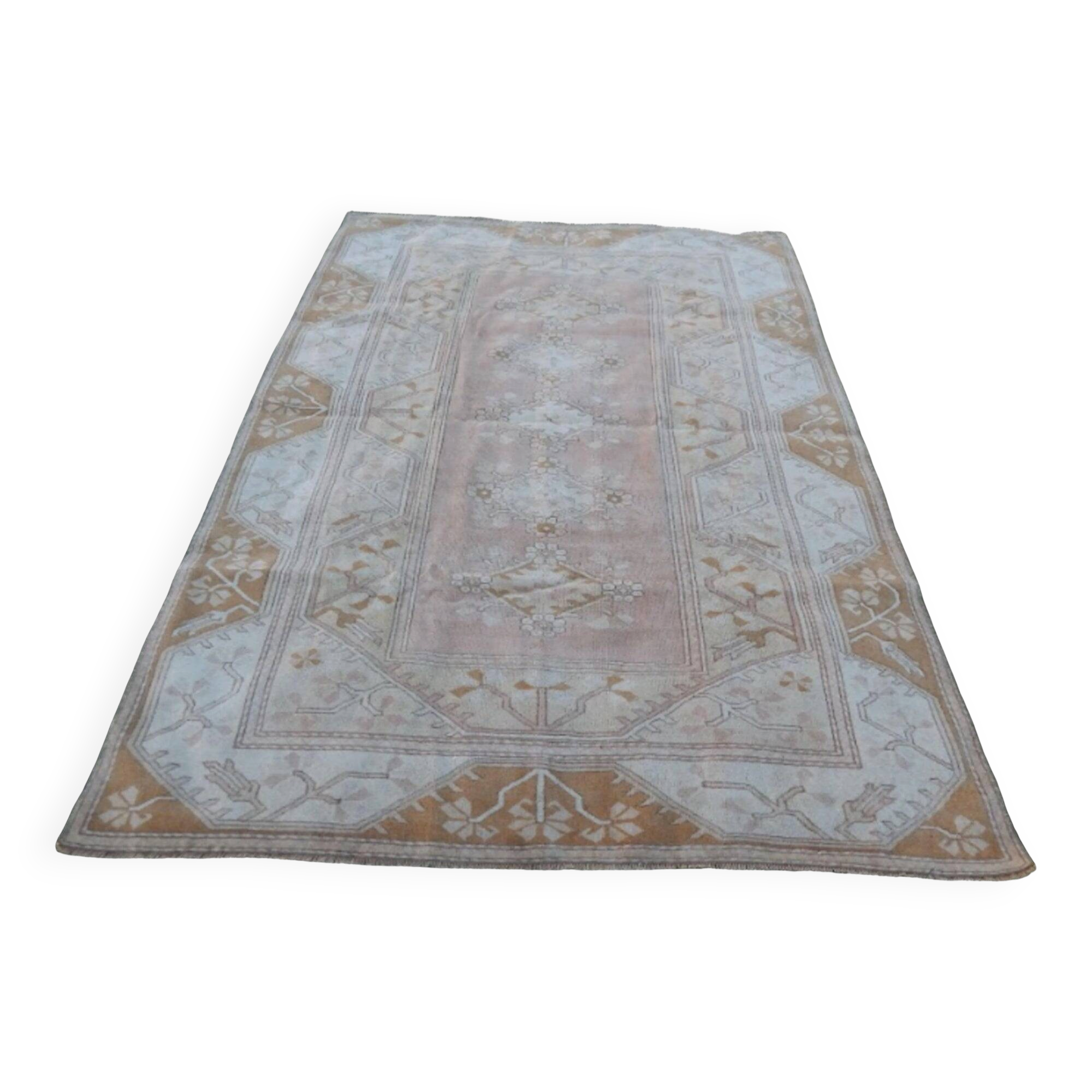 Vintage Turkish Oushak rug 193x266 cm