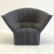 Fauteuil Moel gris foncé de Ligne Roset par Inga Sempé