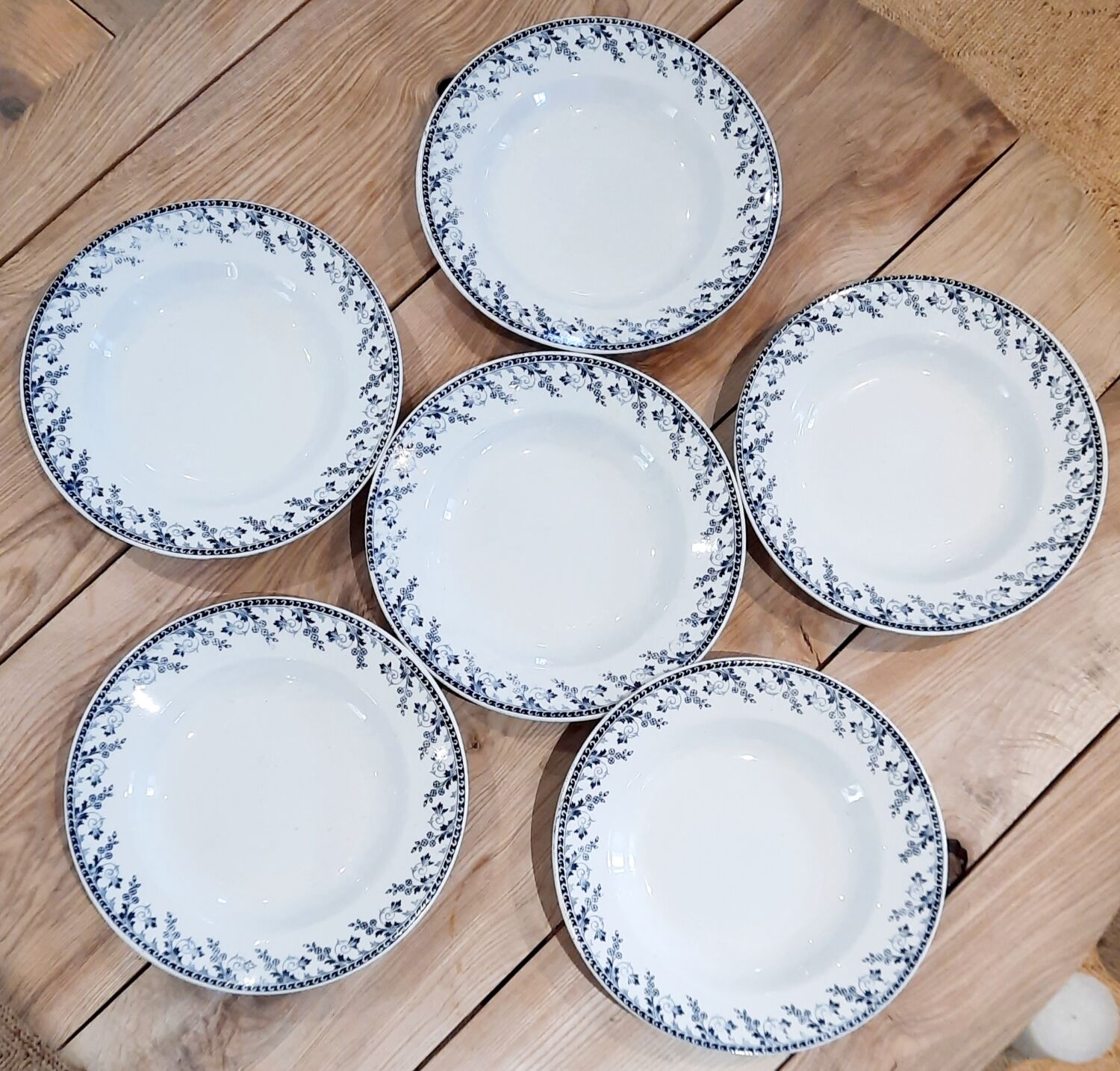 Hollow plates Ter de Fer