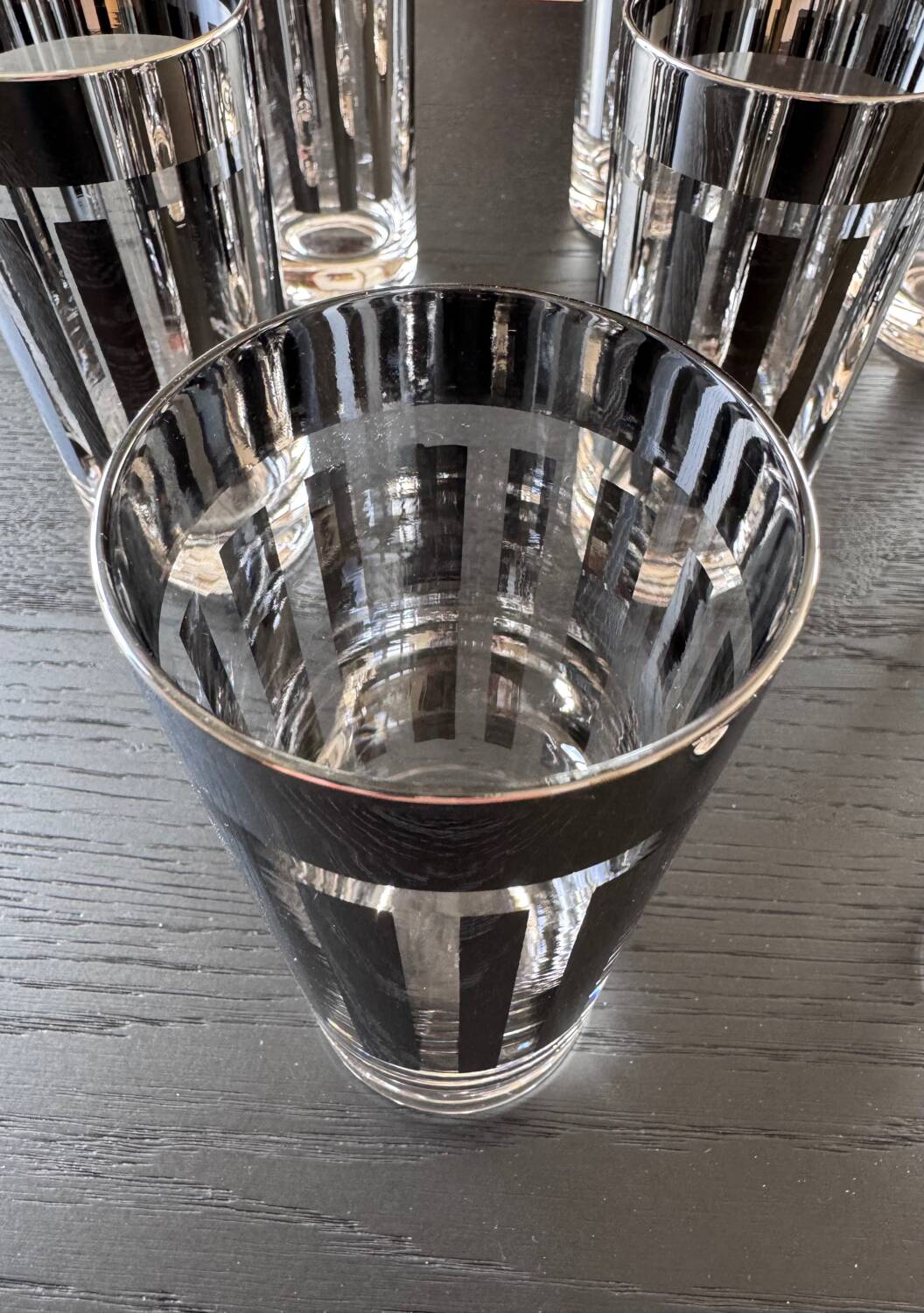 Set of 8 Dorothy Thorpe glasses, circa 1950