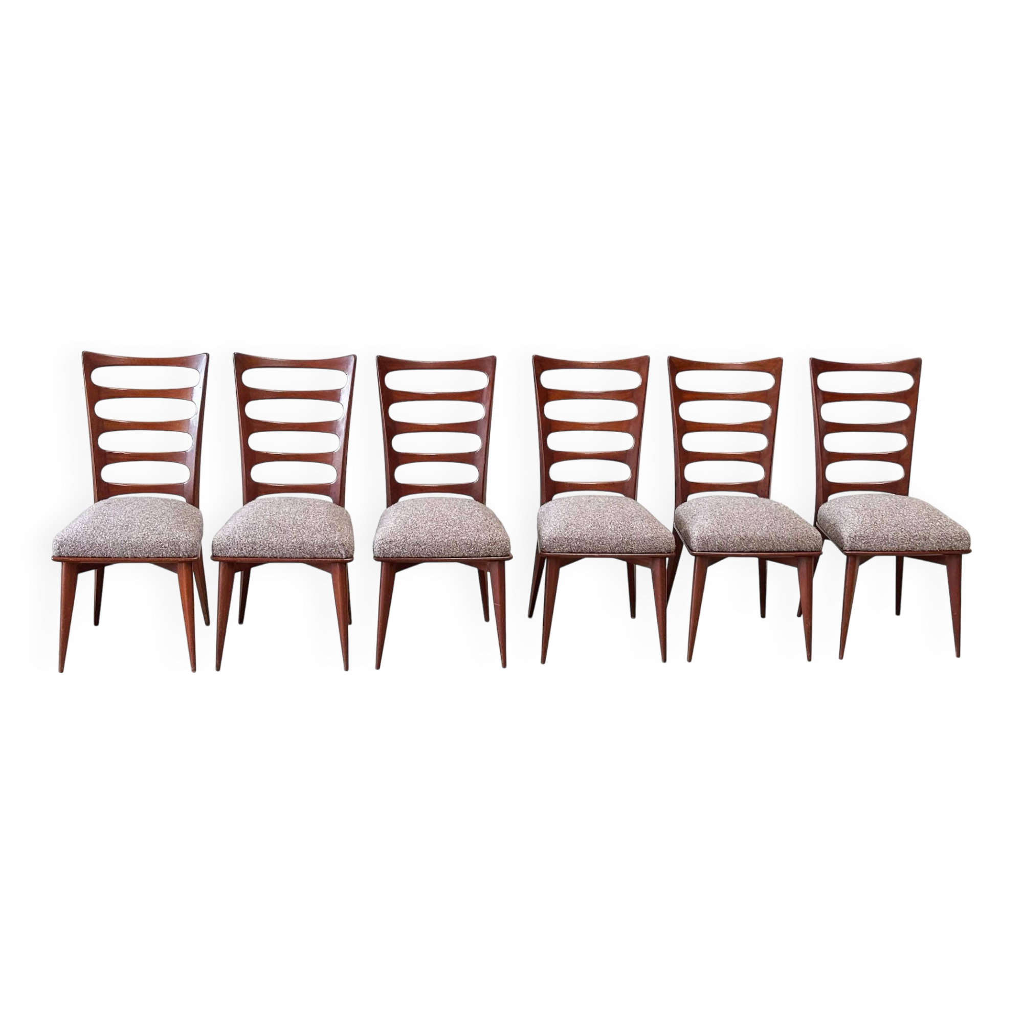 Ensemble de six chaises de salle à manger par Gaston Poisson