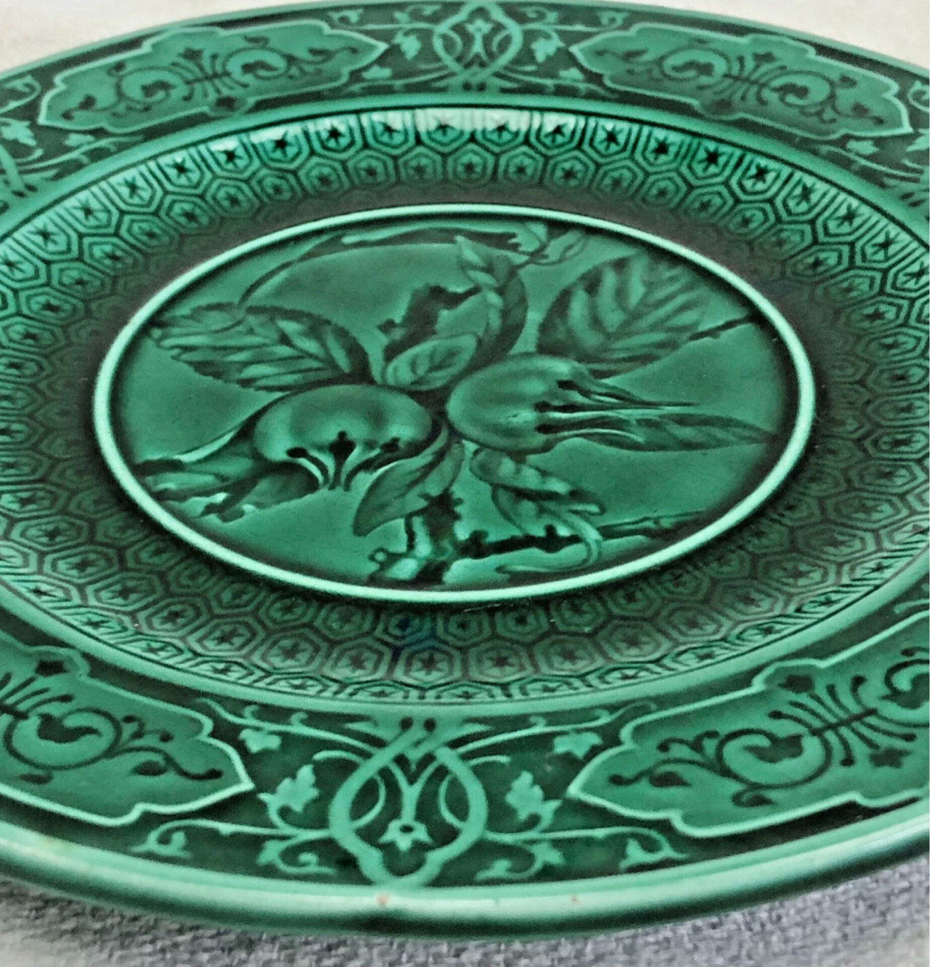 3 dessert plates XIX Sarreguemines Majolica shaded enamel Rubelles
