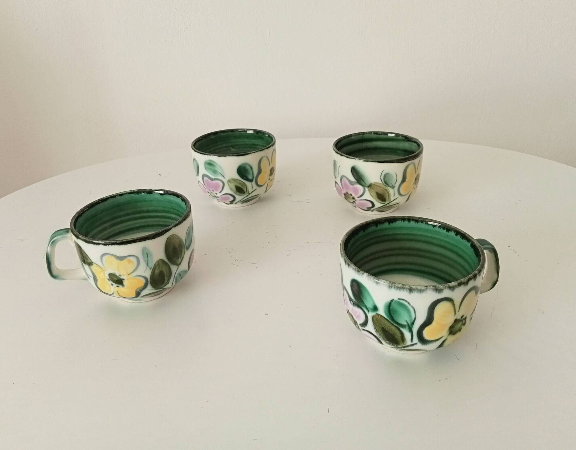 Set of 4 vintage Boch Belgium cups from the 1960s.