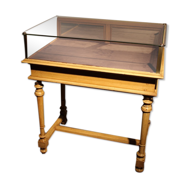 Meuble de bijoutier