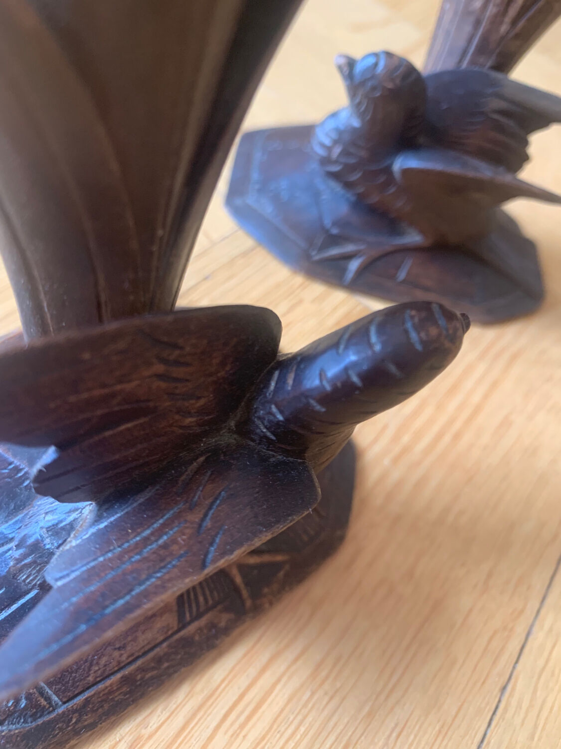 Carved wooden bird candlesticks - Black Forest