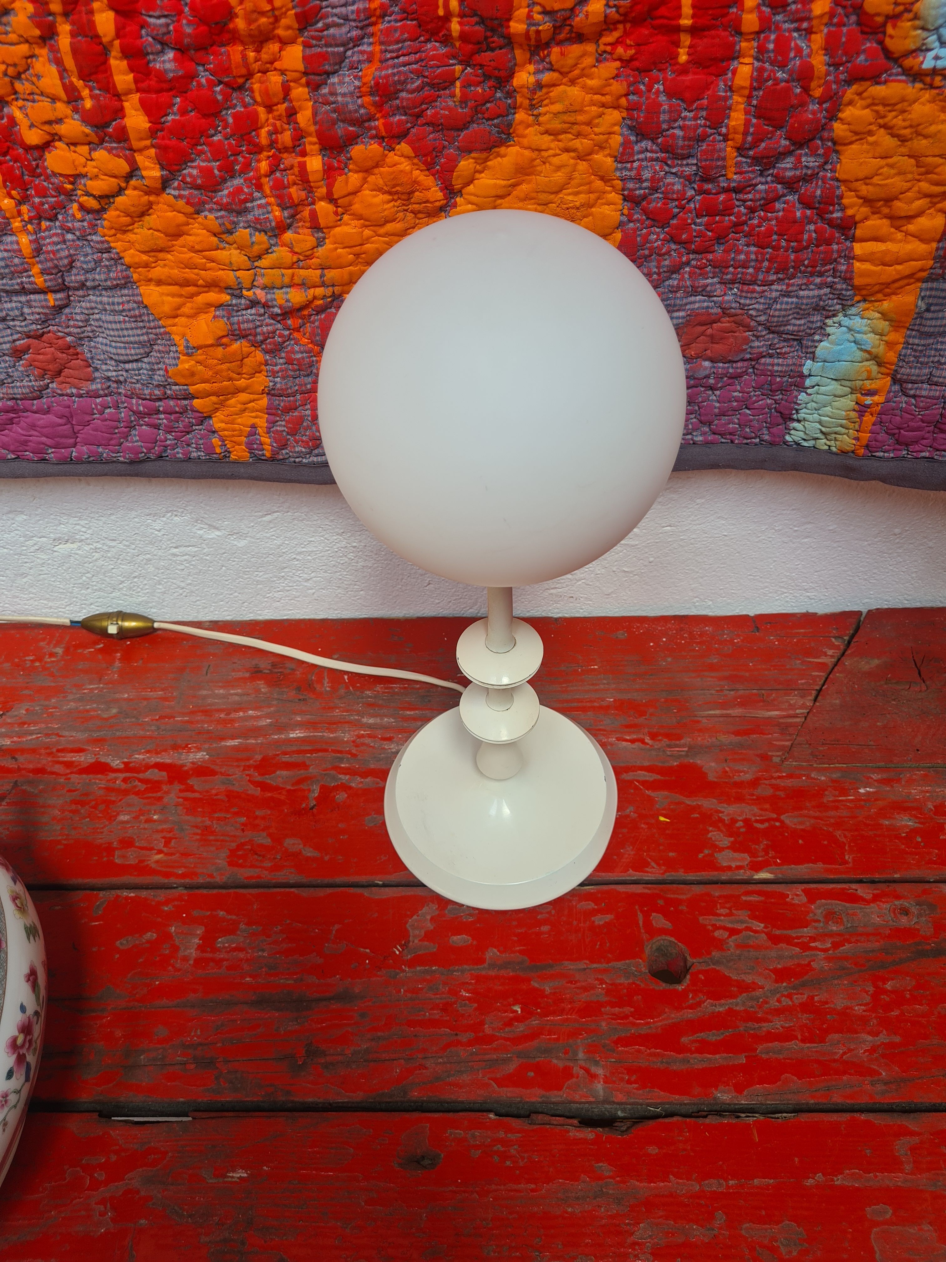 Lamp in metal and opaline satin of e.r vele edition temde 70s