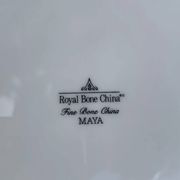 7 small plates in Royal Bone China porcelain, Maya model, Fine Bone
