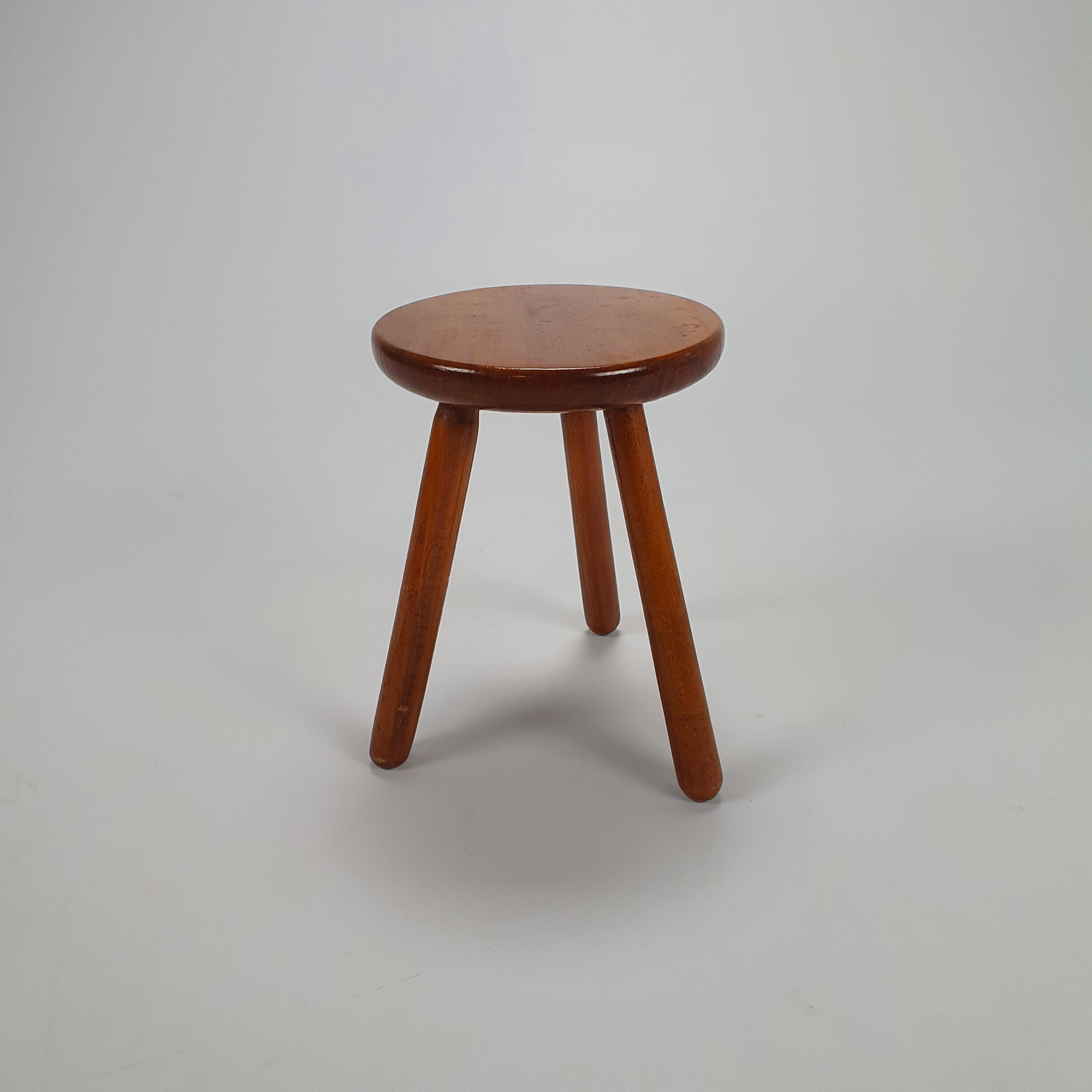 Mid century oak tripod stool, 1950s