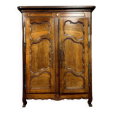 Magnificent Louis XV period wardrobe in blond oak circa 1750