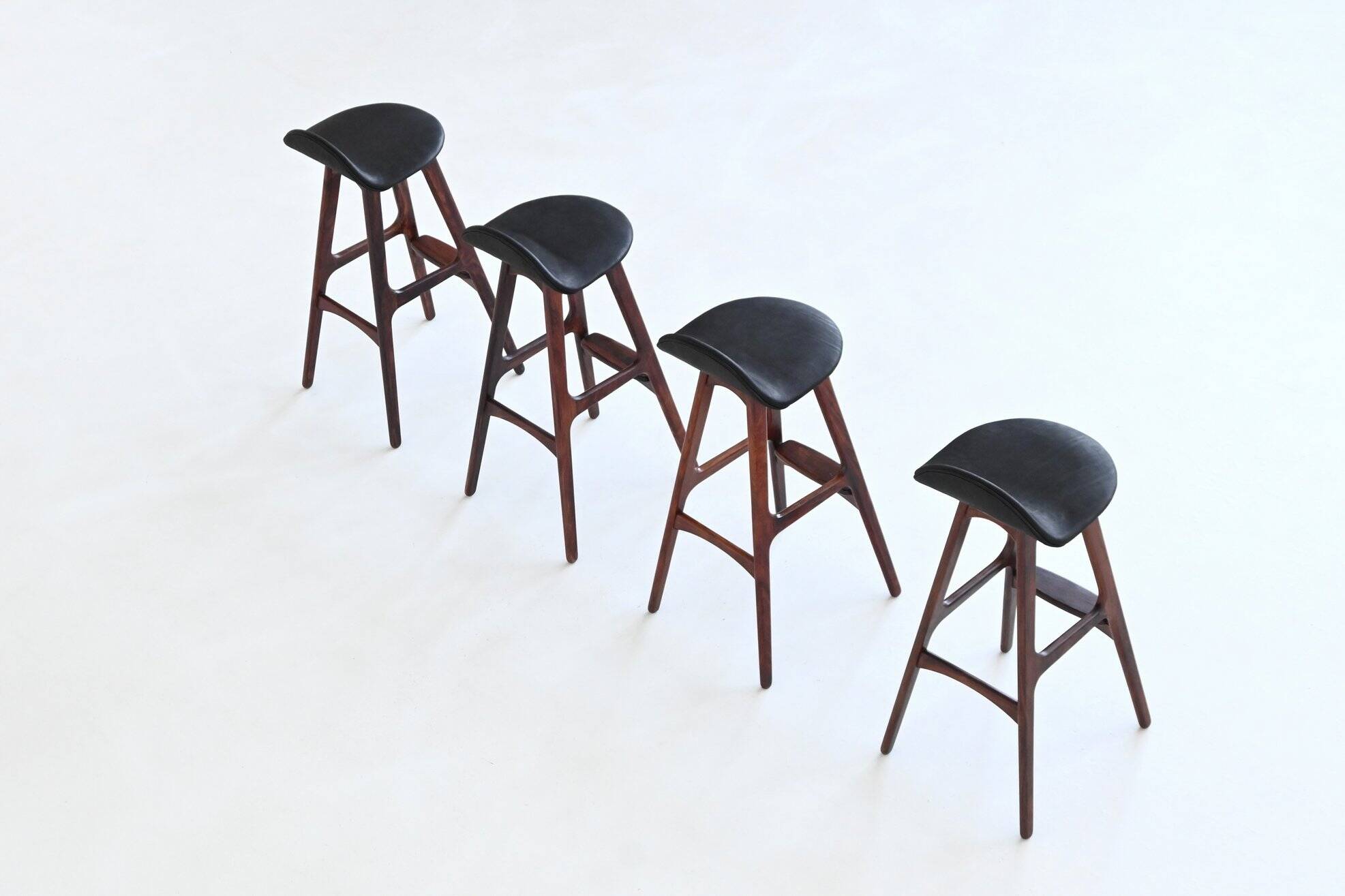 Erik Buch 'OD61' Bar Stools in rosewood Odense Mobler