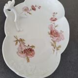 Dish with handle