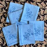 6 napkins