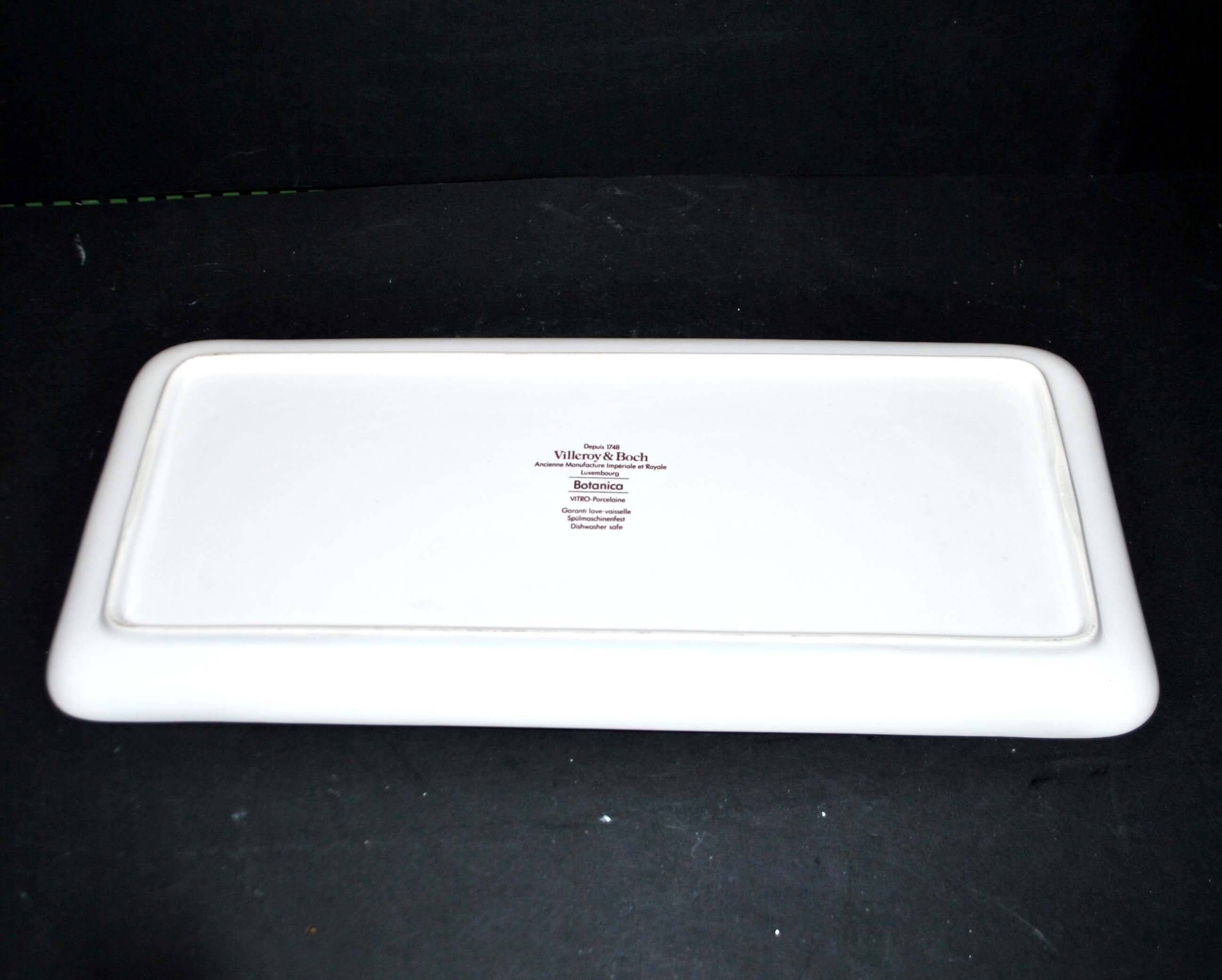 Vintage cake dish - Botanica porcelain platter by Villeroy & Boch "viola odorata"