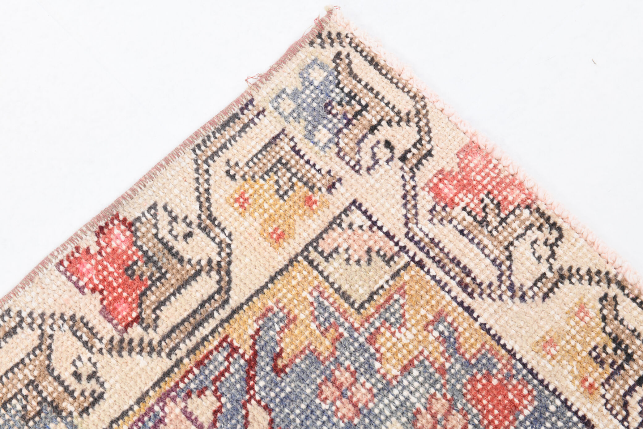 4x7 classic red vintage rug, 126x227cm