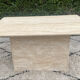 Table basse en travertin 